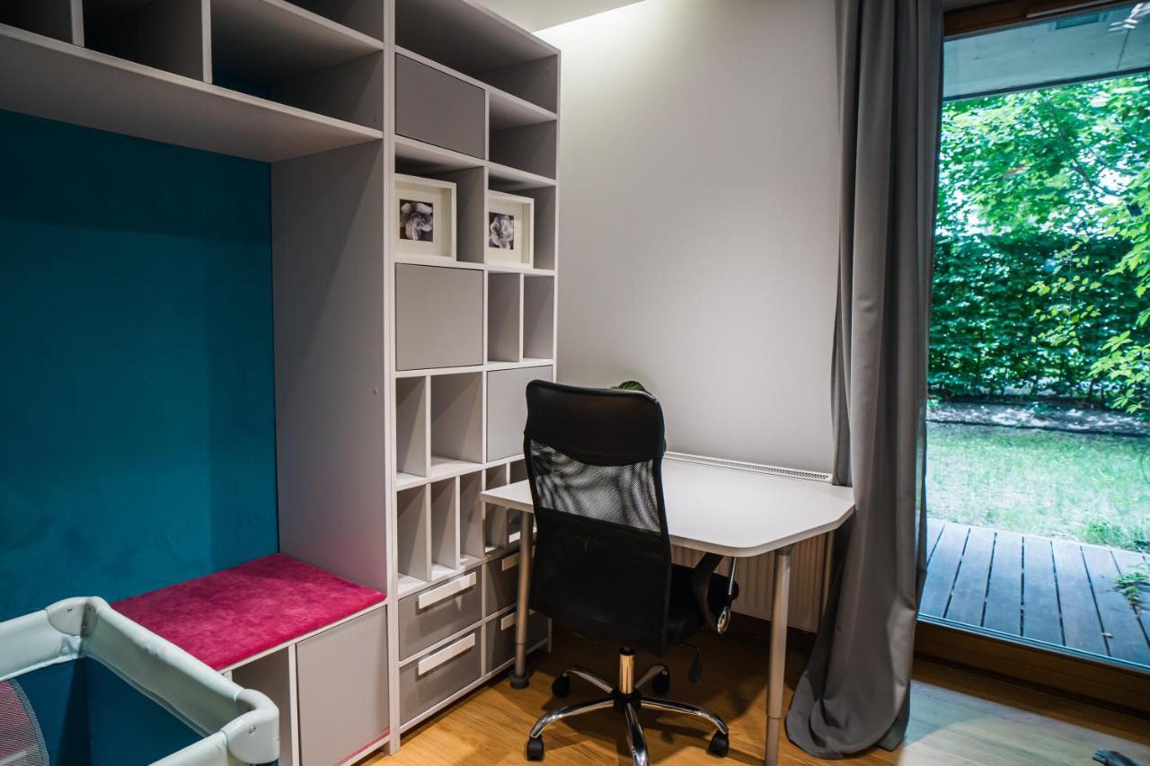 White Home Gdansk Ngoại thất bức ảnh