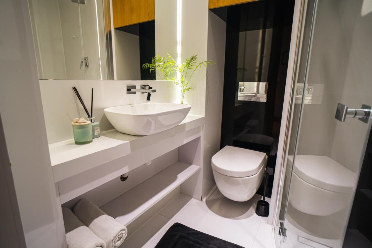 White Home Gdansk Ngoại thất bức ảnh